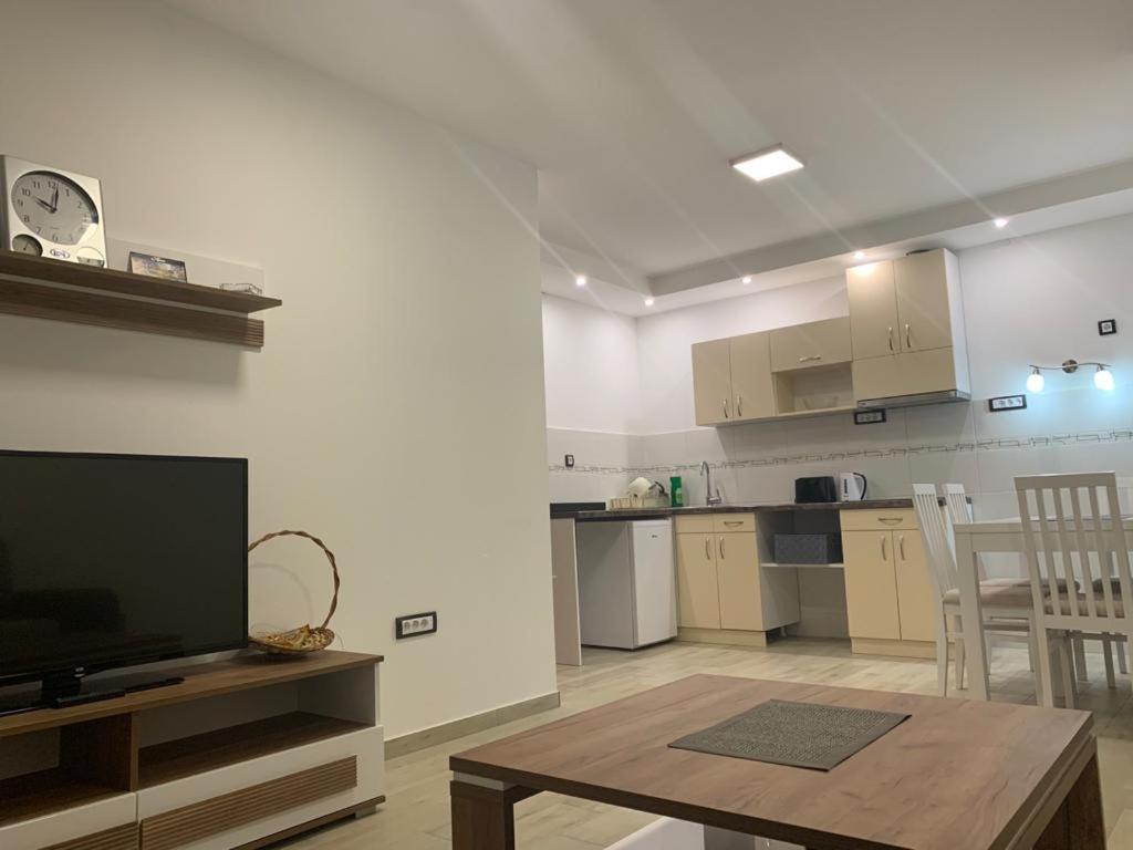 Mm Apartmani Белград Екстер'єр фото