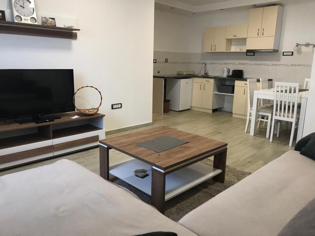 Mm Apartmani Белград Екстер'єр фото